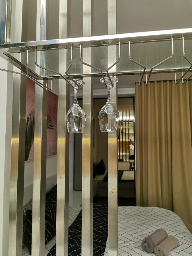 Апартаменты Apple 5 @ Menara Simfoni/Symphony Tower Free Wifi/Parking/Tv Box/Nexflix Черас Экстерьер фото